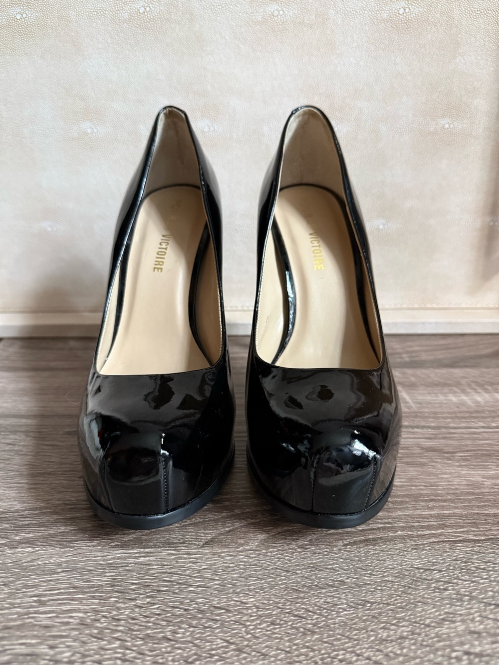 Pour La Victoire Irina Black Patent Leather Platform Pumps sz 9.5 - Picture 2 of 9
